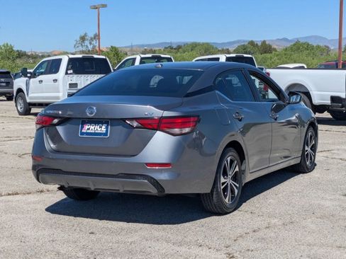 Used 2023 Nissan Sentra SV image 5