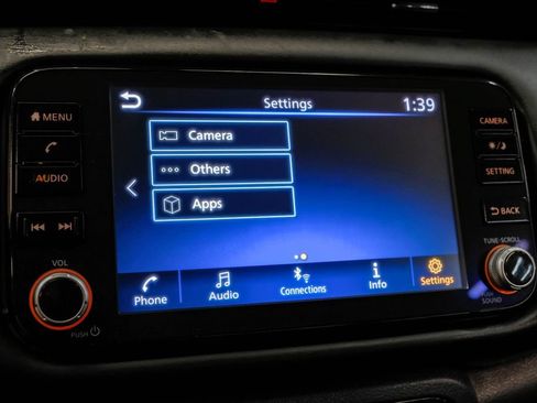 Used 2023 Nissan Kicks SR FWD image 41