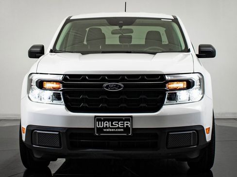 Used 2024 Ford Maverick XL image 2