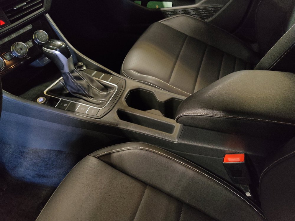 Used 2023 Volkswagen Jetta SE w/ Panoramic Sunroof Package FWD image 26