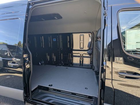 New 2026 Mercedes-Benz Sprinter 2500 image 14