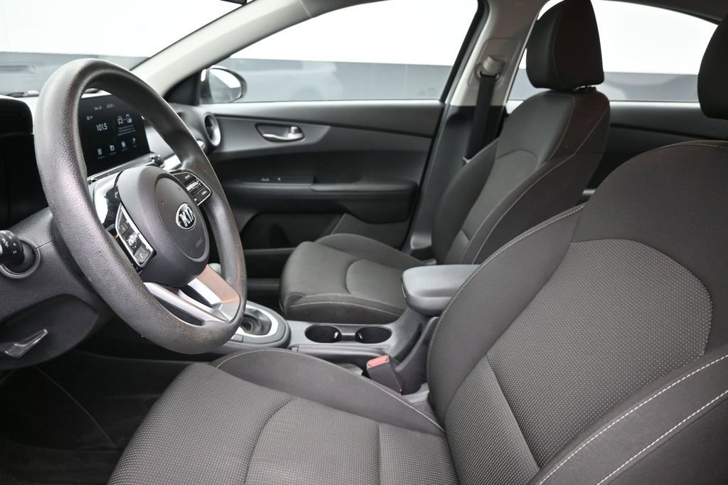 Used 2021 Kia Forte LXS FWD image 12
