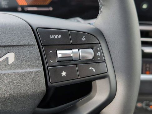 New 2026 Kia Sportage EX image 31