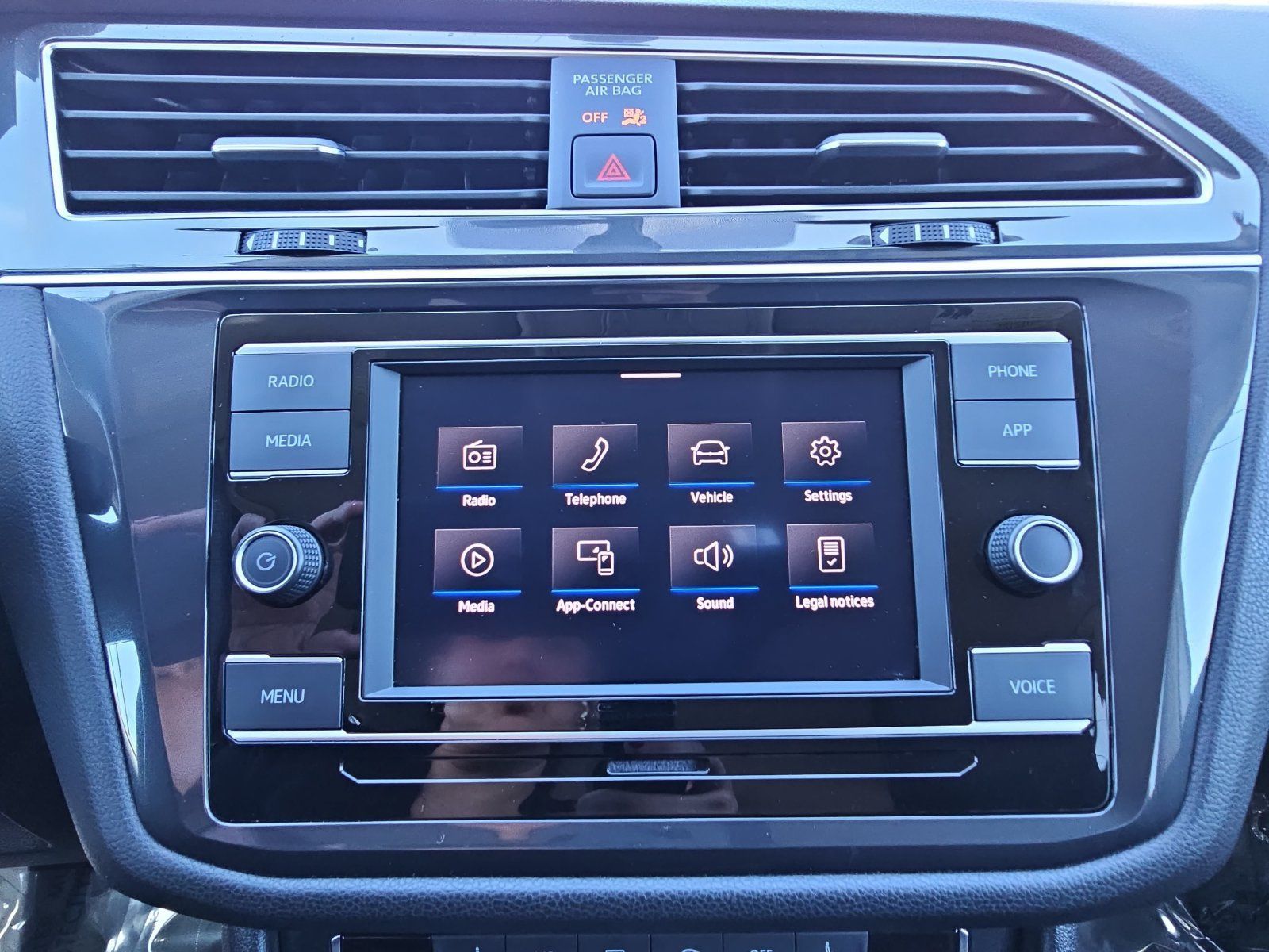 Used 2023 Volkswagen Tiguan S FWD image 21
