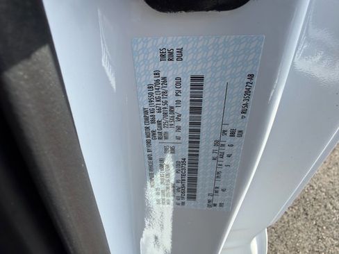 New 2026 Ford F550 4x4 Supercab Super Duty image 8