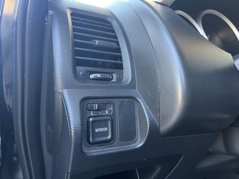 Used 2008 Honda Fit Sport image 43