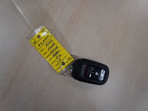 Used 2024 Honda Accord EX image 34