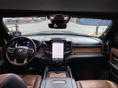 Used 2023 RAM 2500 Limited image 18