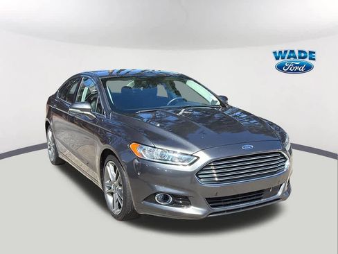 Used 2016 Ford Fusion Titanium image 3