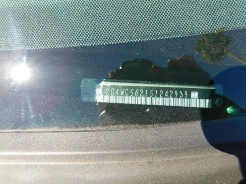 Used 2005 Buick LaCrosse CX w/ Silver Convenience Package image 18