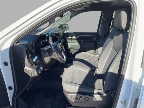 Used 2022 GMC Sierra 1500 Elevation image 9