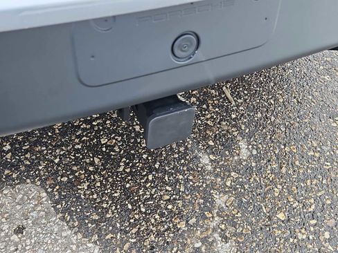 New 2026 Porsche Macan S image 6