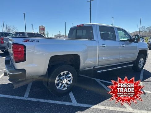 Used 2018 Chevrolet Silverado 2500 LTZ w/ Duramax Plus Package image 4