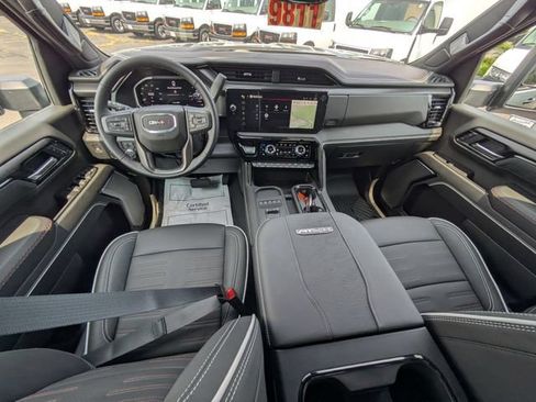 New 2026 GMC Sierra 2500 AT4X w/ AT4X AEV Edition AWD/4WD image 31