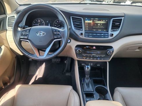 Used 2016 Hyundai Tucson Limited FWD image 28