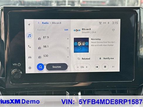 Used 2024 Toyota Corolla LE image 27