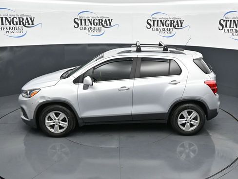 Used 2020 Chevrolet Trax LT image 12