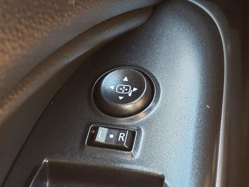 Used 2018 Chevrolet Colorado LT w/ LT Convenience Package image 27