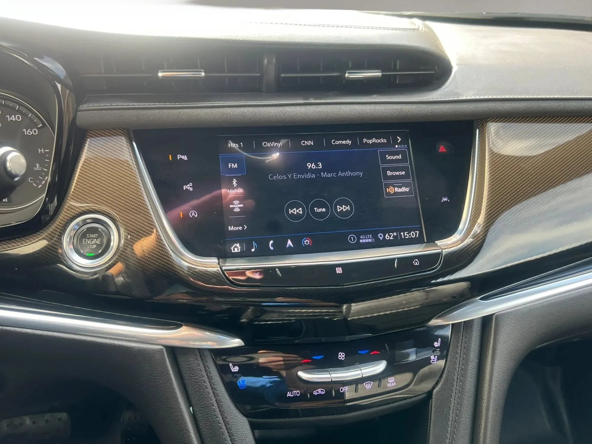 Used 2020 Cadillac XT6 Premium Luxury w/ Platinum Package AWD/4WD image 23