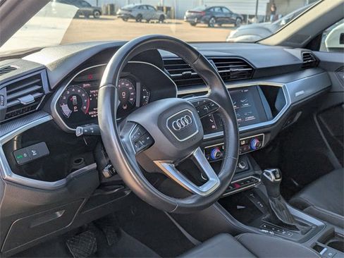 Used 2021 Audi Q3 2.0T Premium Plus w/ Premium Plus Package image 11