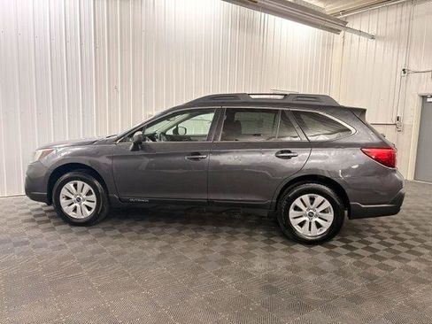 Used 2019 Subaru Outback 2.5i Premium AWD/4WD image 2