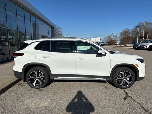 New 2026 Volkswagen Tiguan SE AWD/4WD image 8