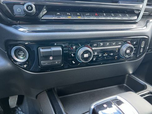 Used 2023 Chevrolet Silverado 1500 ZR2 w/ Technology Package image 17