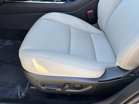 Certified 2025 MAZDA CX-30 AWD 2.5 S w/ Preferred Package image 30