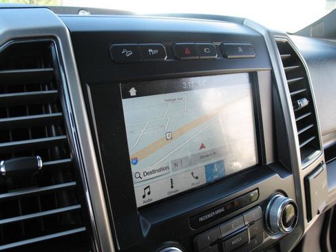 Used 2018 Ford F150 Platinum w/ Equipment Group 701A Luxury AWD/4WD image 43