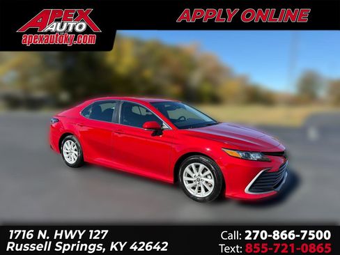 Used 2023 Toyota Camry LE image 1