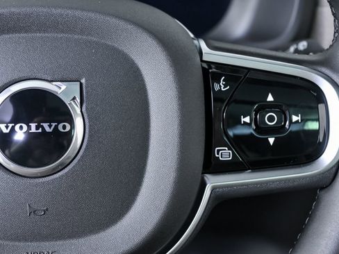 New 2026 Volvo XC90 B5 Ultra image 11