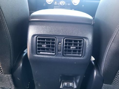 Used 2022 Toyota 4Runner TRD Off-Road Premium w/ Moonroof Package AWD/4WD image 23