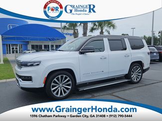 Used 2023 Jeep Grand Wagoneer Series II AWD/4WD video 1