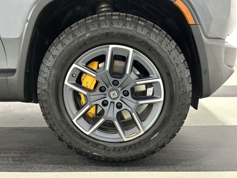 Used 2022 Rivian R1S Launch Edition AWD/4WD image 11