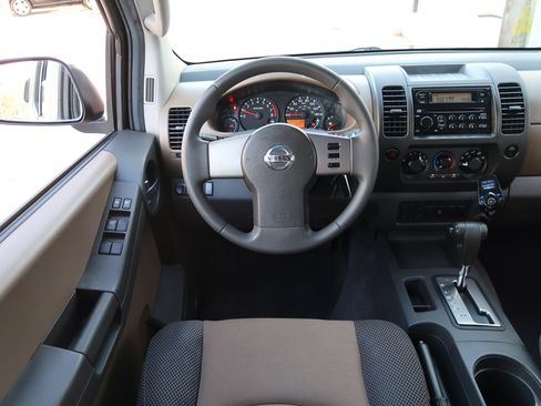 Used 2006 Nissan Xterra S w/ (U01) Utility Pkg image 14