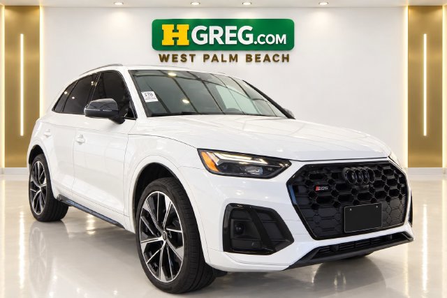 Used 2021 Audi SQ5 Premium Plus w/ Premium Plus Package AWD/4WD image 4