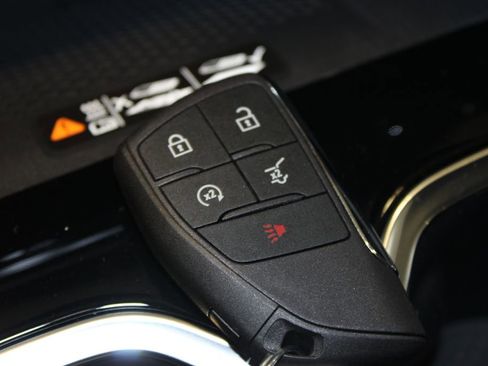 New 2026 Chevrolet Traverse High Country w/ LPO, Floor Liner Package image 43