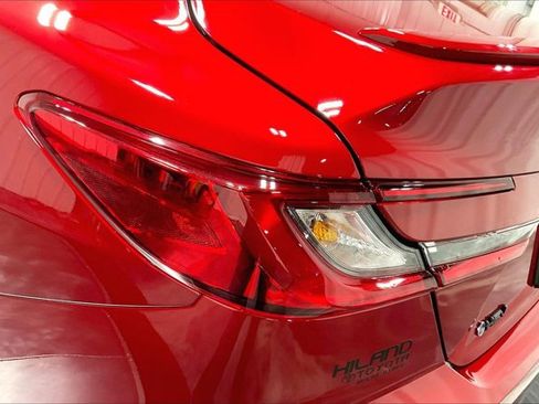 New 2026 Toyota Camry SE image 25