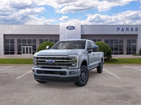 New 2026 Ford F250 Platinum w/ Platinum Plus Package AWD/4WD image 2