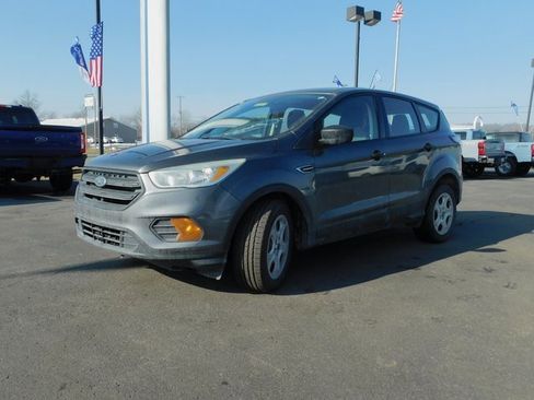 Used 2017 Ford Escape S image 4