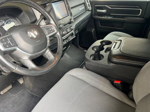 Used 2024 RAM 2500 Big Horn AWD/4WD image 10