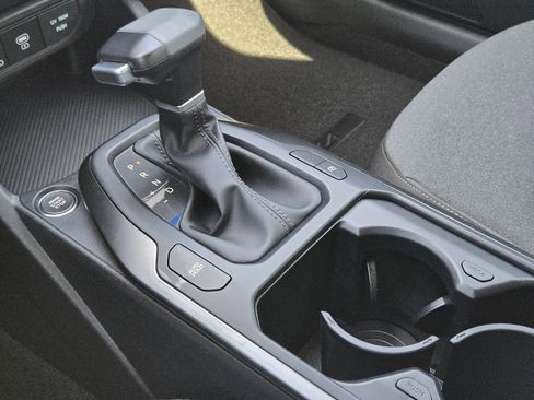 New 2026 Kia K4 LXS image 15