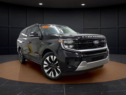 Certified 2025 Ford Expedition Max Platinum w/ Driver's Package AWD/4WD image 1