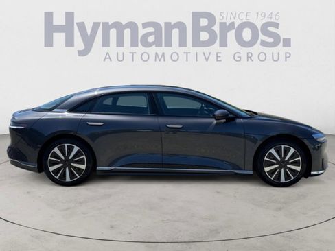 Used 2024 Lucid Air Pure RWD image 2