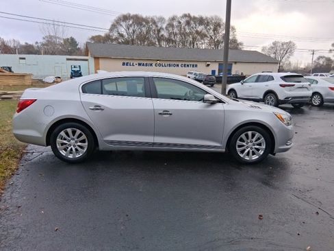 Used 2015 Buick LaCrosse Leather image 6