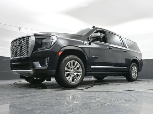 Used 2021 GMC Yukon XL Denali w/ Advanced Technology Package image 51