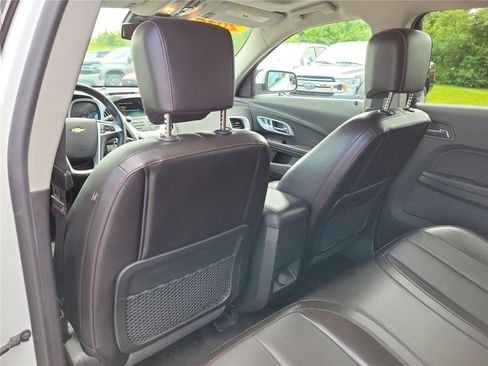Used 2016 Chevrolet Equinox LTZ w/ Enhanced Convenience Package FWD image 13