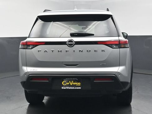 Used 2025 Nissan Pathfinder SV AWD/4WD image 46