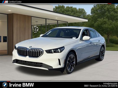 New 2026 BMW 530i image 1