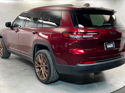 Used 2025 Jeep Grand Cherokee L Limited w/ Black Appearance Package